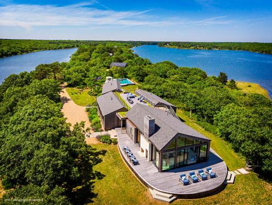 overhead view of Martha's Vineyard house surrounded by water
